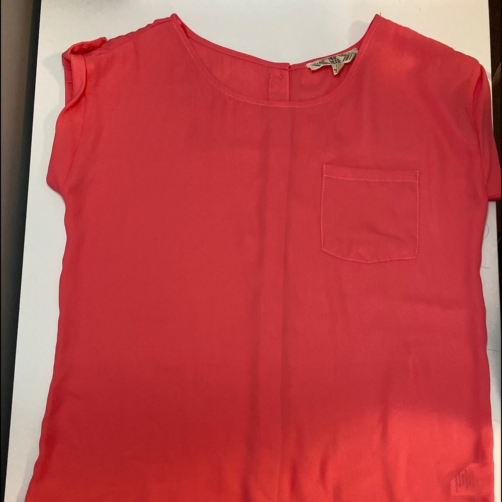 women’s pink rose shirt